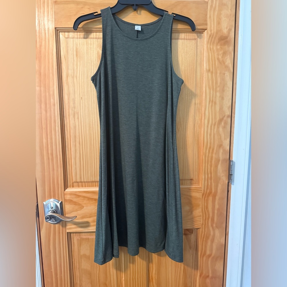 Sleeveless Green Dress